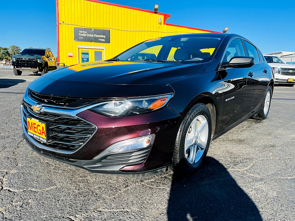 2020 Chevrolet Malibu's photo