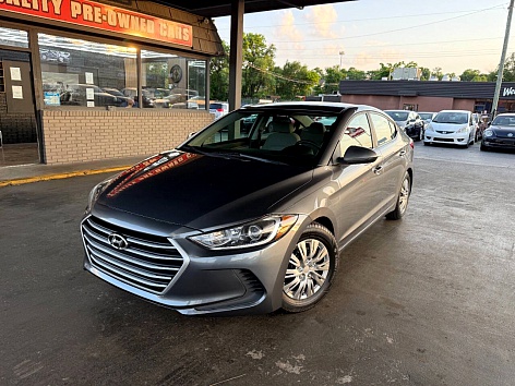 2018 Hyundai Elantra SE