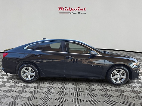 2016 Chevrolet Malibu 1LS's photo