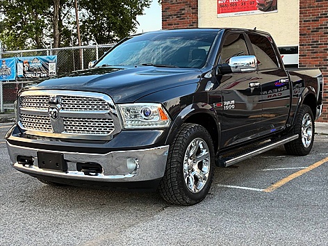 2016 RAM 1500 Pickup Laramie