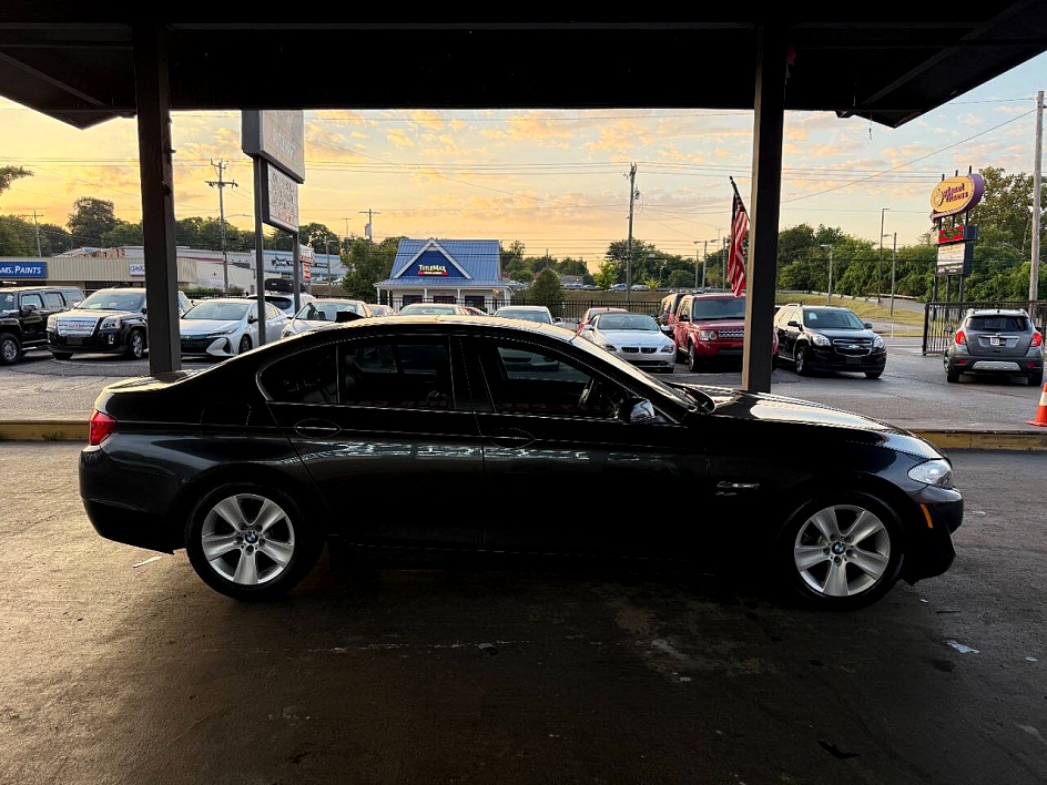 2012 BMW 5 Series 528i - Photo 7