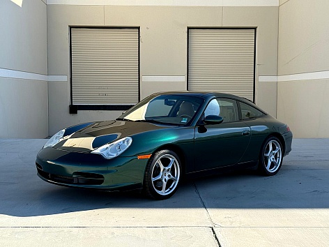 2002 Porsche 911 Carrera's photo