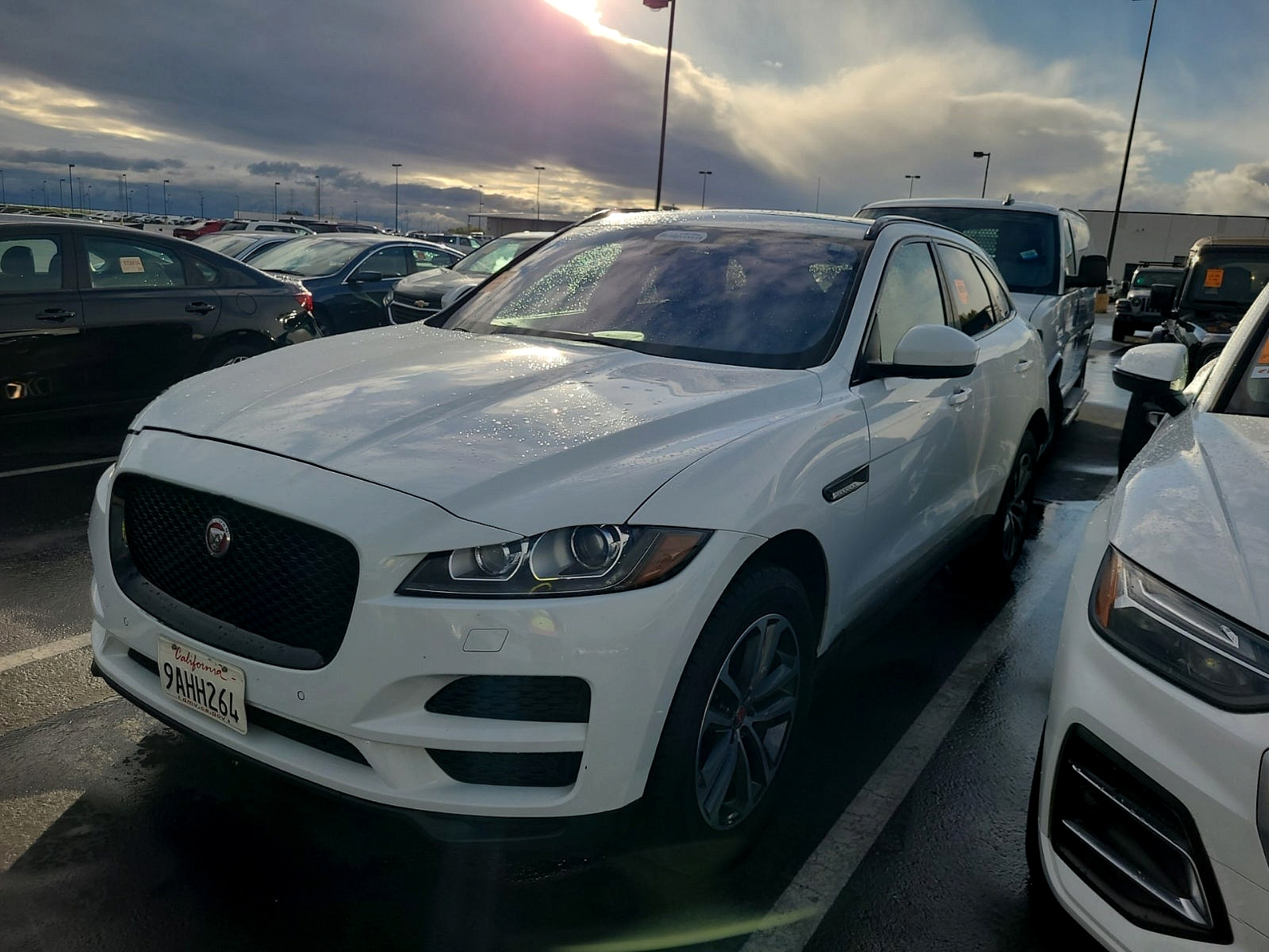 2018 Jaguar F-PACE Premium