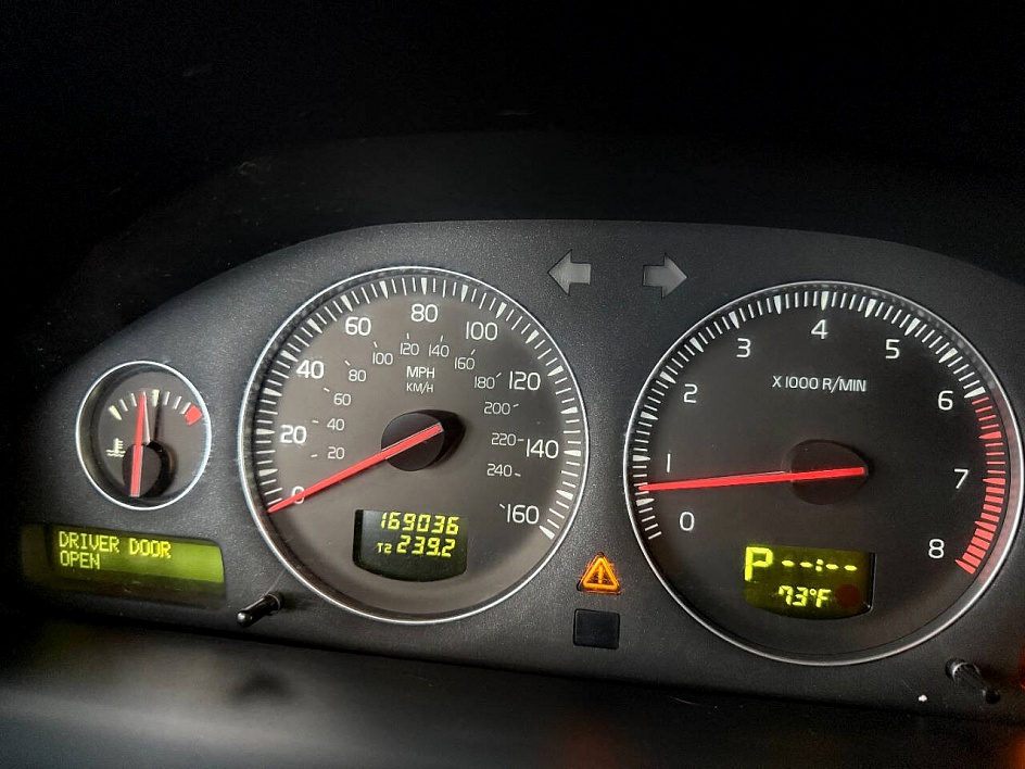 2010 Volvo XC90 3.2 - Photo 25