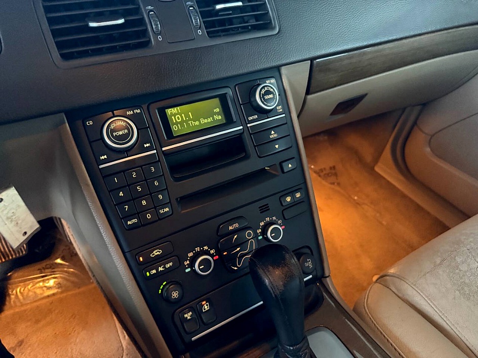 2010 Volvo XC90 3.2 - Photo 26
