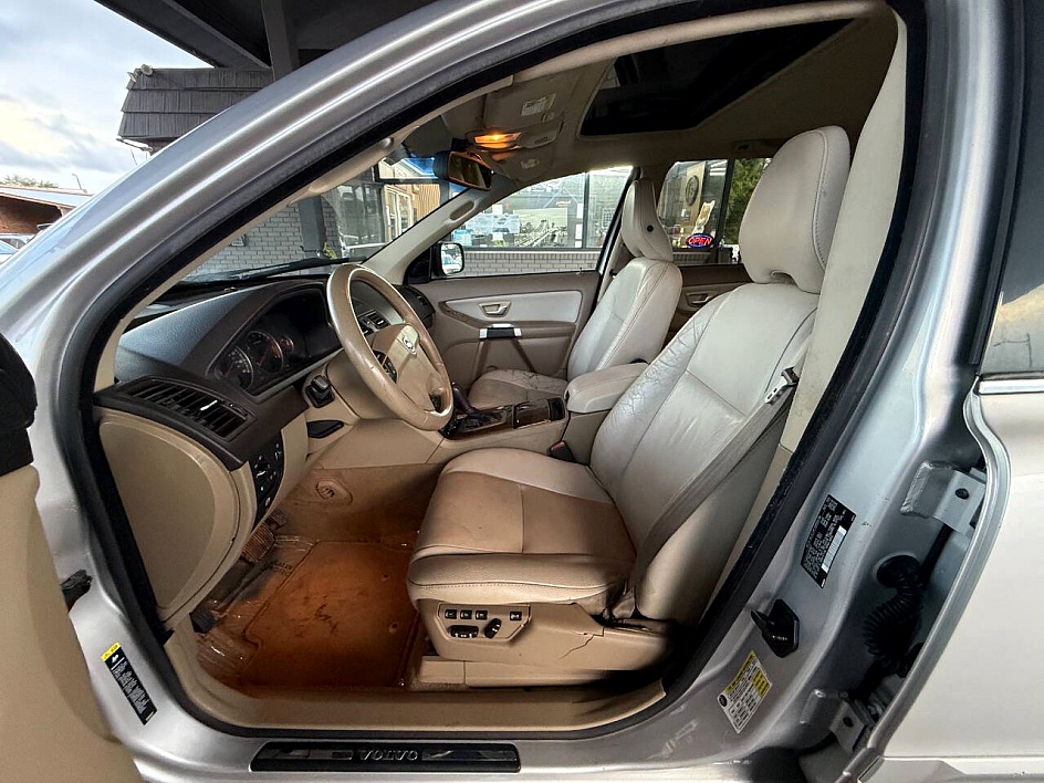 2010 Volvo XC90 3.2 - Photo 10