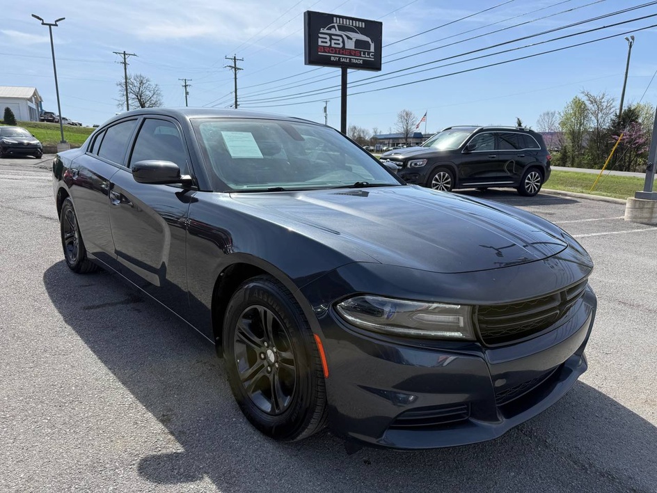 2018 Dodge Charger SXT's photo