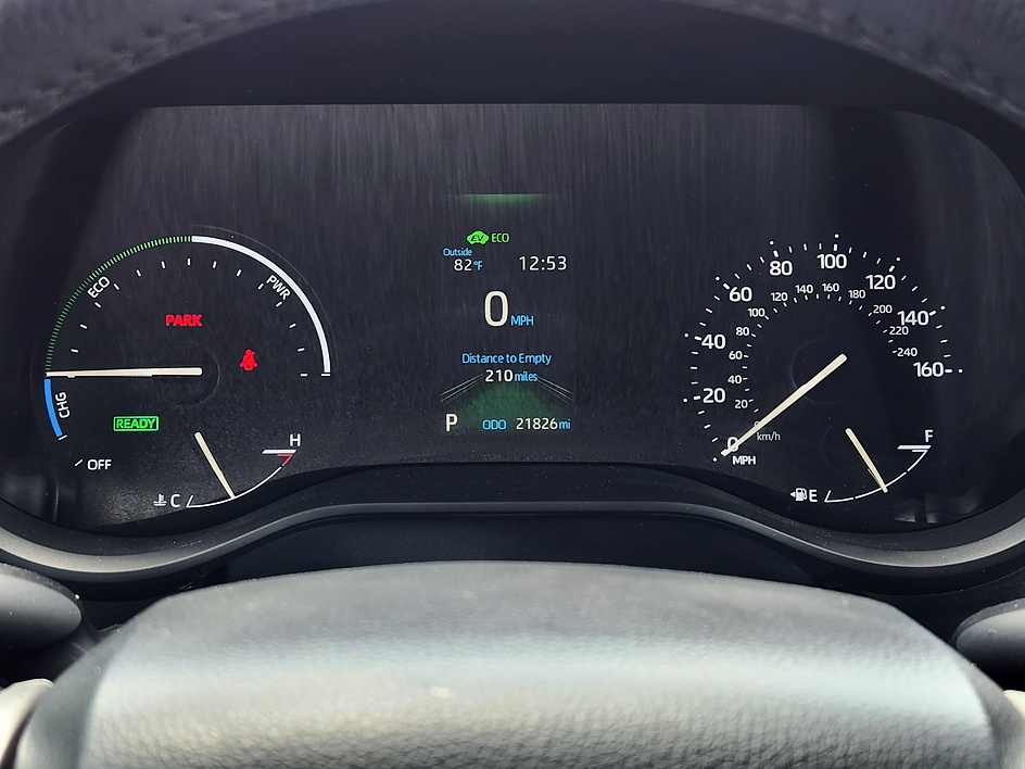 2021 Toyota Sienna XLE - Photo 20