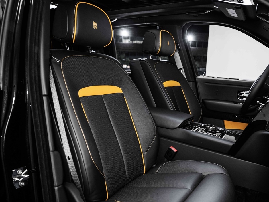 2025 Rolls-Royce Cullinan Black Badge - Photo 33