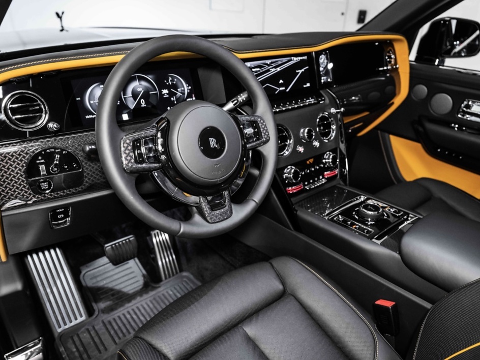 2025 Rolls-Royce Cullinan Black Badge - Photo 31