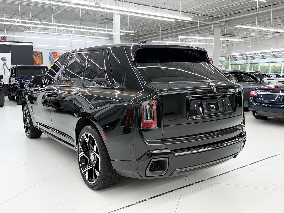 2025 Rolls-Royce Cullinan Black Badge - Photo 41