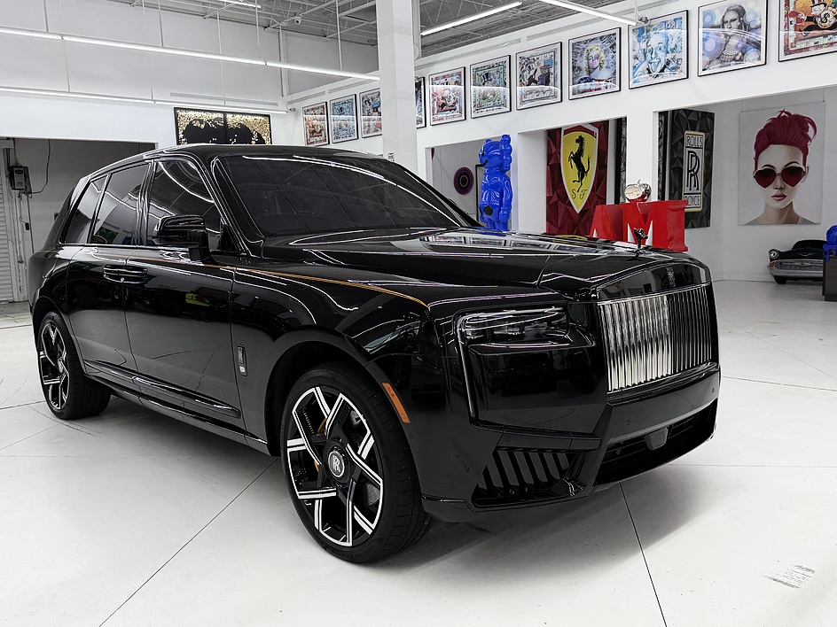 2025 Rolls-Royce Cullinan Black Badge - Photo 45