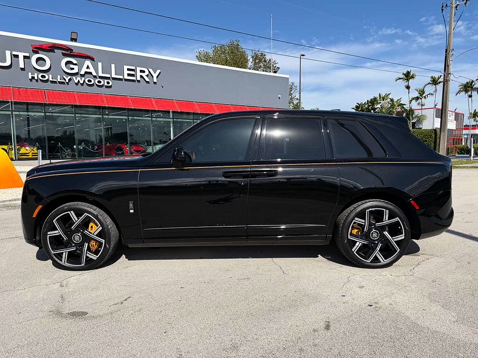2025 Rolls-Royce Cullinan Black Badge - Photo 9