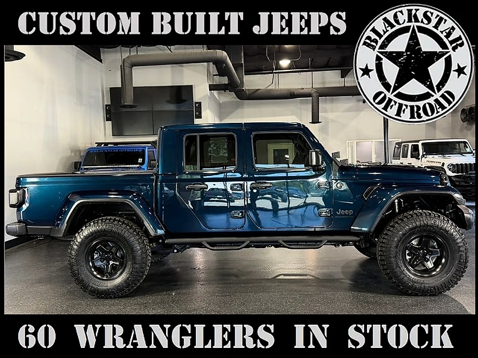 2025 Jeep Gladiator Nighthawk Auto's photo