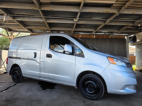 2020 Nissan NV200