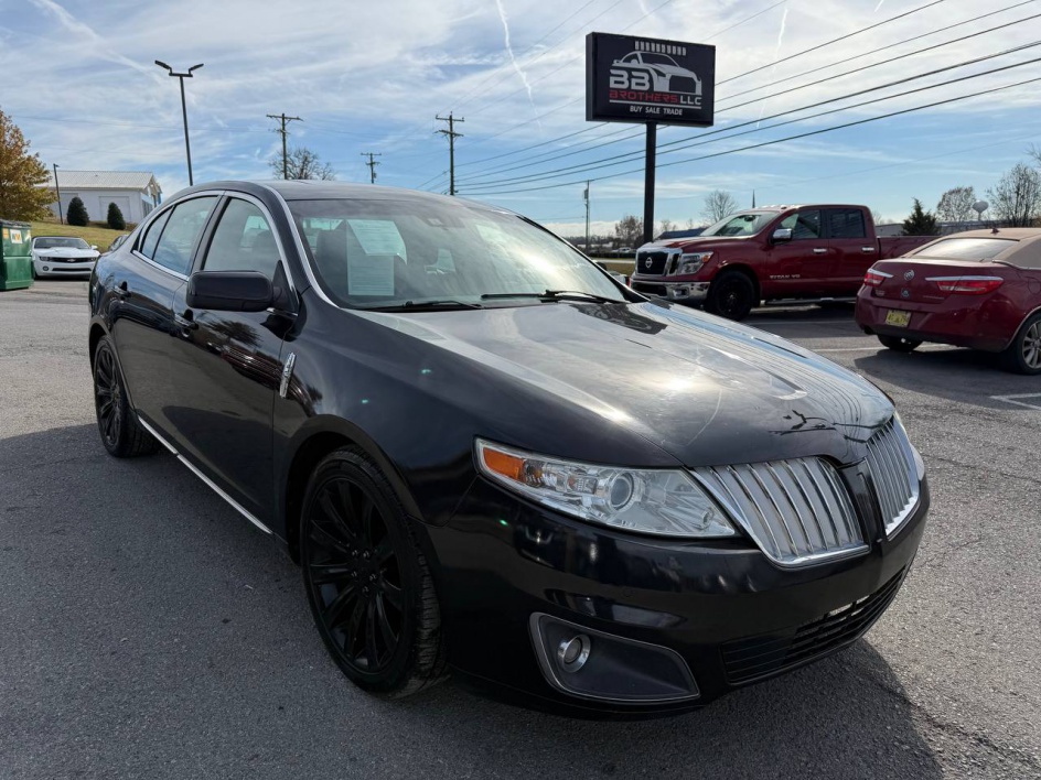 2011 Lincoln MKS