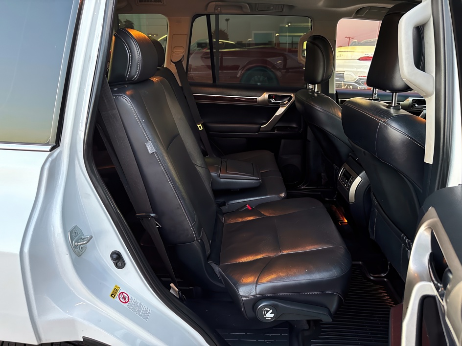 2014 Lexus GX 460 Base photo 21