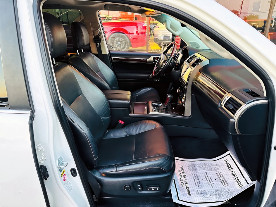 2014 Lexus GX 460 Base photo 19