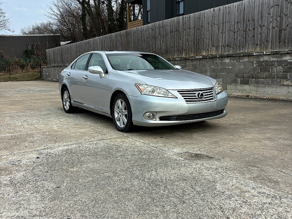 2010 Lexus ES 350 350's photo