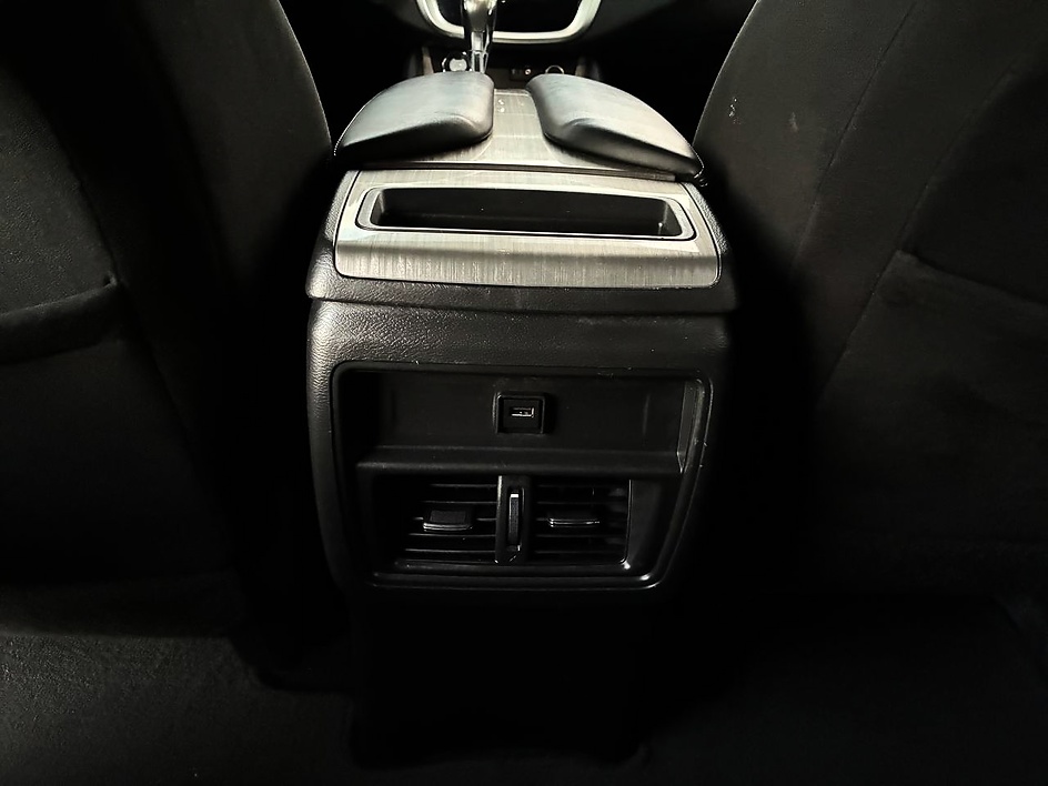 2018 Nissan Murano SV - Photo 17