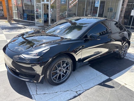 2023 Tesla Model 3 Base