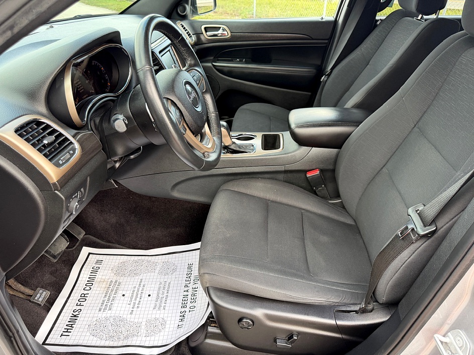 2016 Jeep Grand Cherokee Laredo E - Photo 11