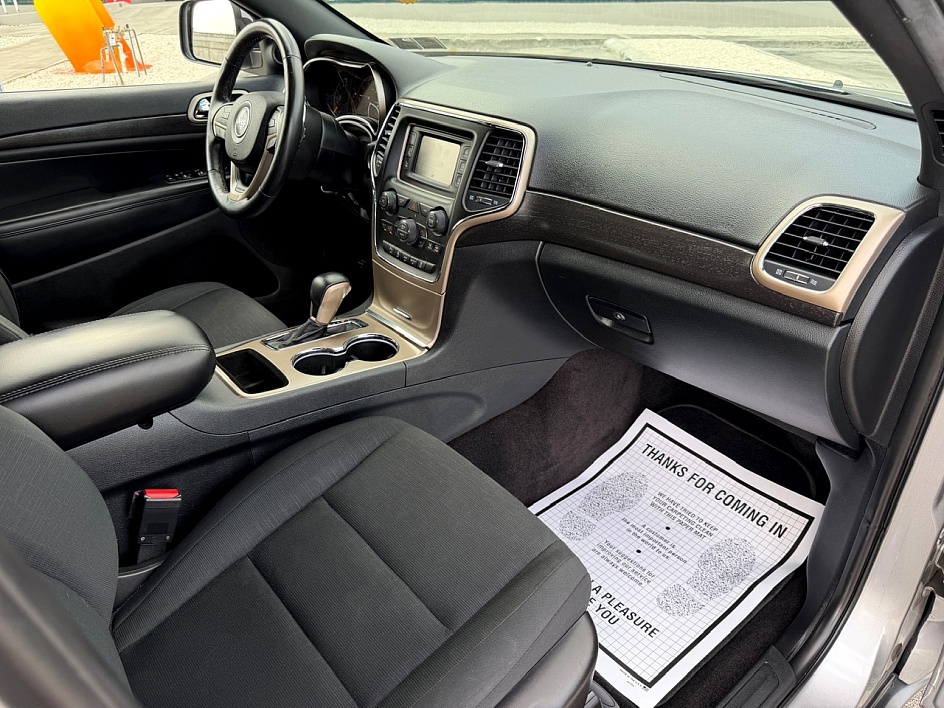 2016 Jeep Grand Cherokee Laredo E - Photo 13