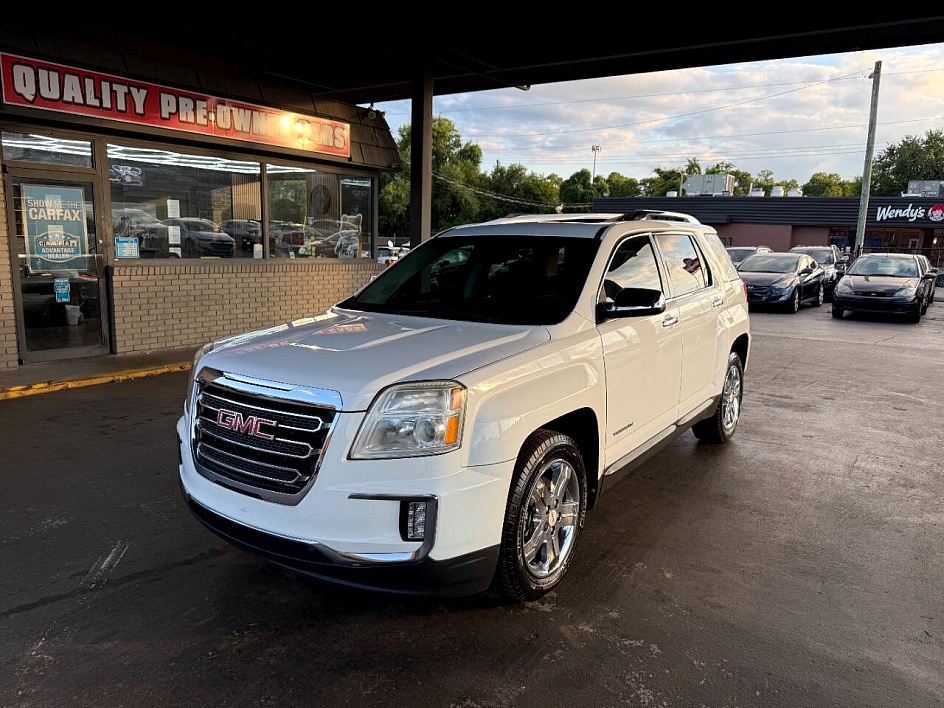2016 GMC Terrain FWD SLT's photo