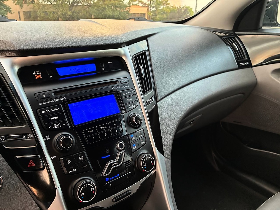 2013 Hyundai Sonata Limited - Photo 24