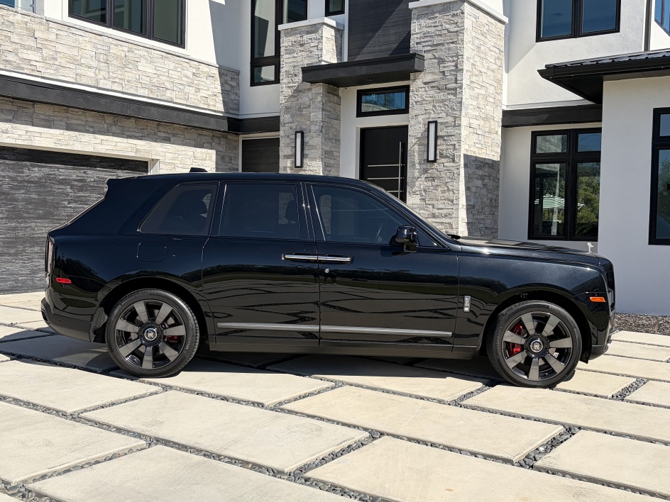 2020 Rolls-Royce Cullinan Base - Photo 10