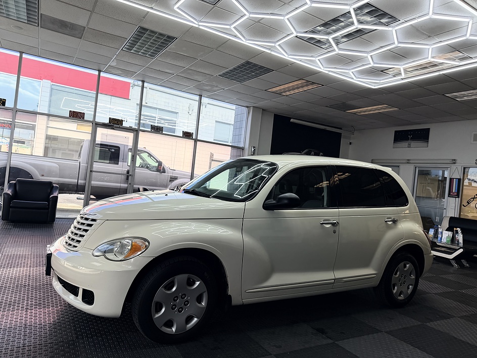 2008 Chrysler PT Cruiser Base's photo