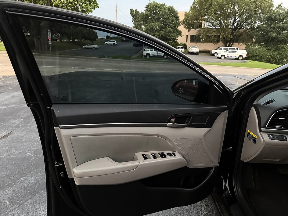 2018 Hyundai Elantra SEL - Photo 9