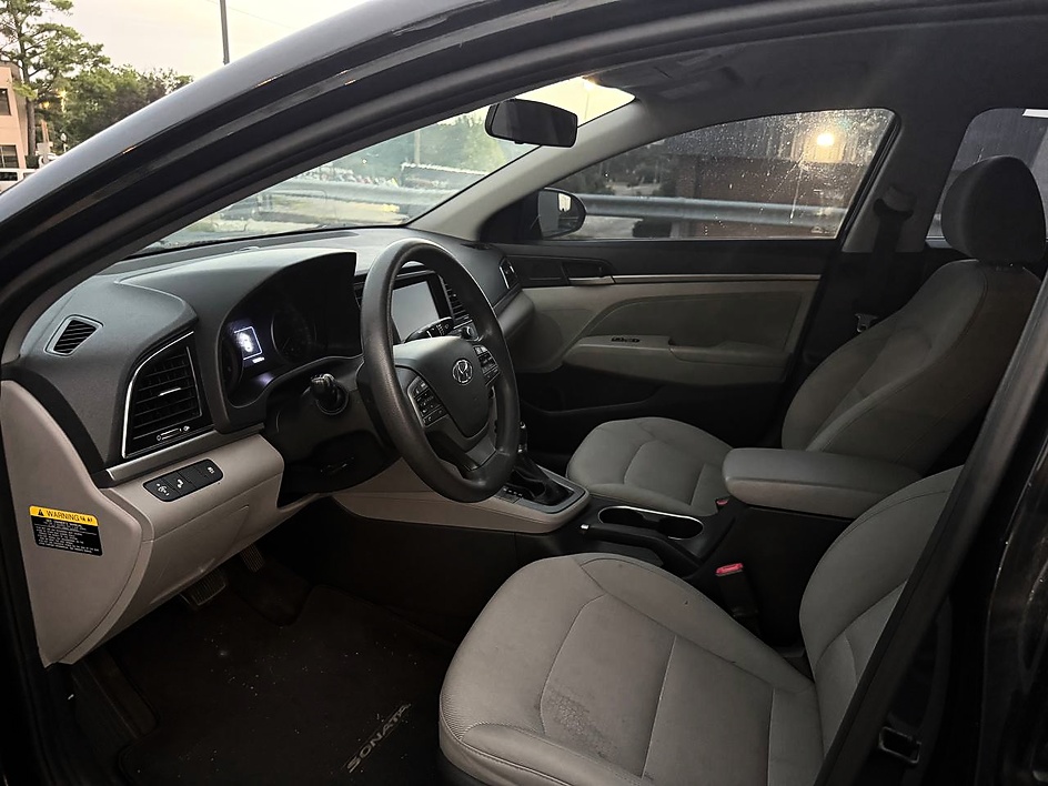 2018 Hyundai Elantra SEL - Photo 10