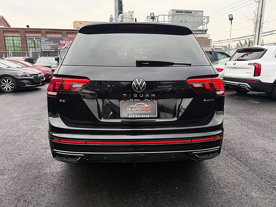 2022 Volkswagen Tiguan SE R-LINE BLACK - Photo 8