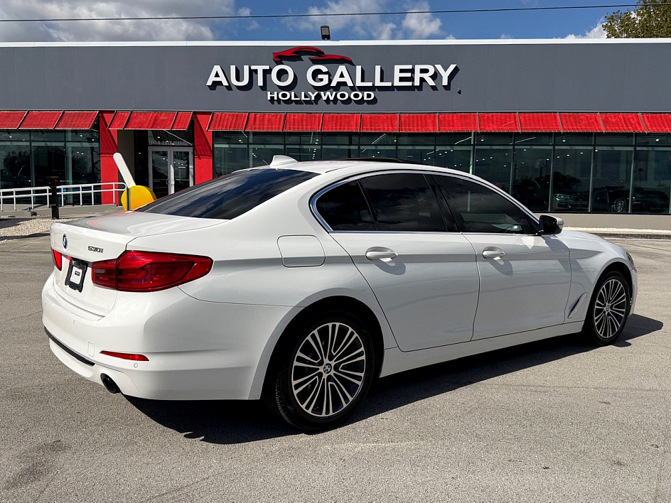 2020 BMW 5 Series 530i - Photo 8