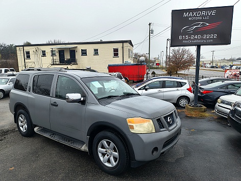 2013 Nissan Armada SV