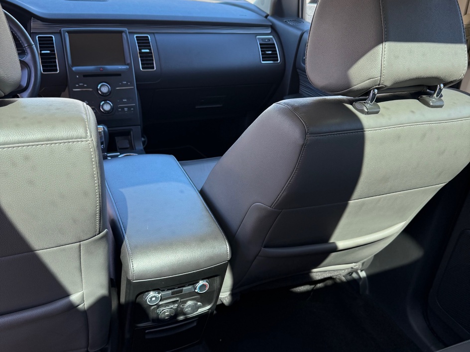 2019 Ford Flex SEL - Photo 23