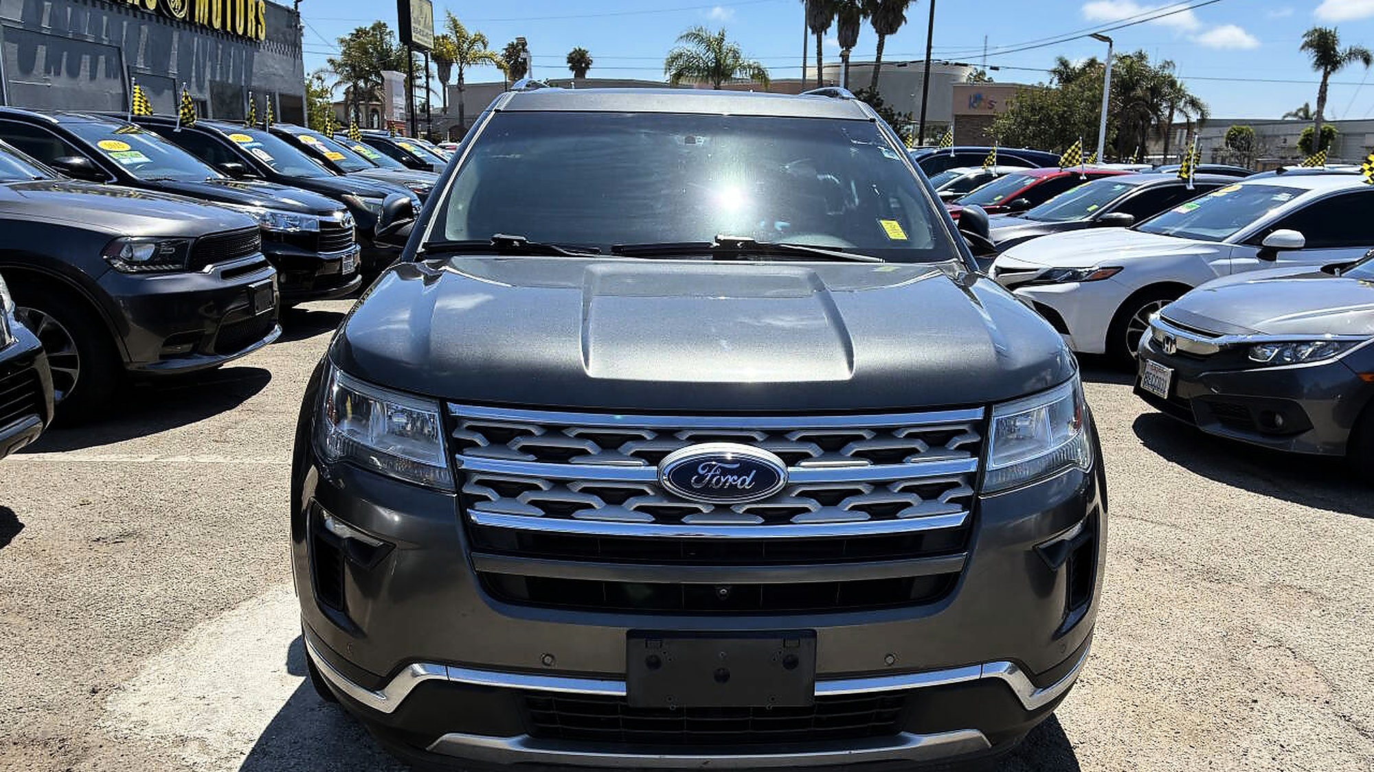 2018 Ford Explorer Limited FWD's photo