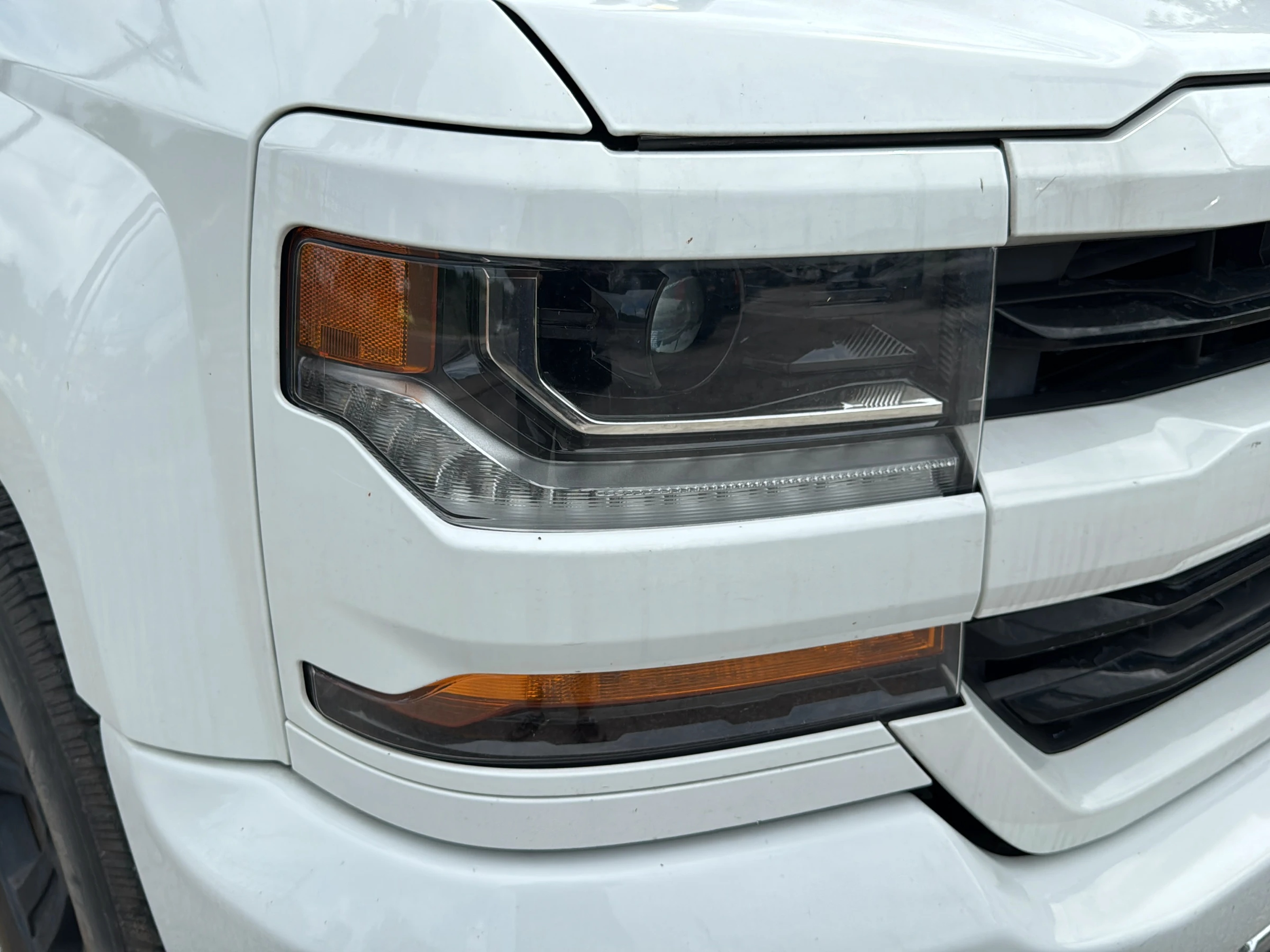 2019 Chevrolet Silverado 1500 LD LT Z71 - Photo 11