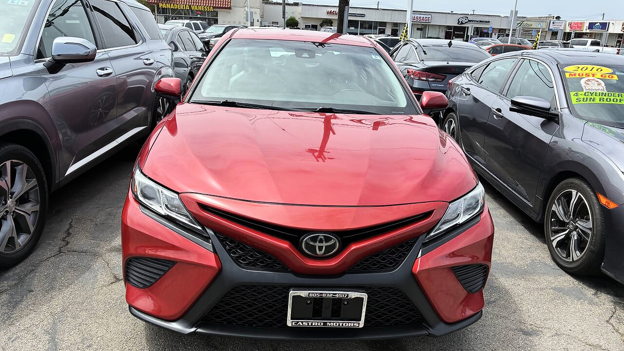 2020 Toyota Camry 2.5 Auto SE's photo