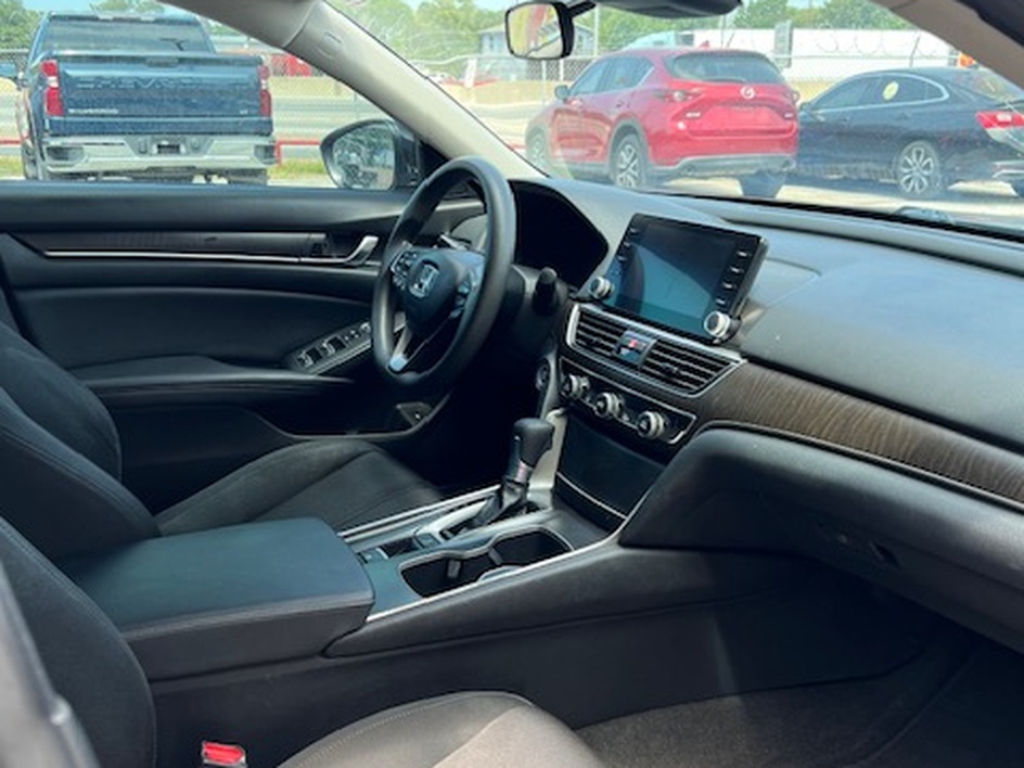2020 Honda Accord EX - Photo 9