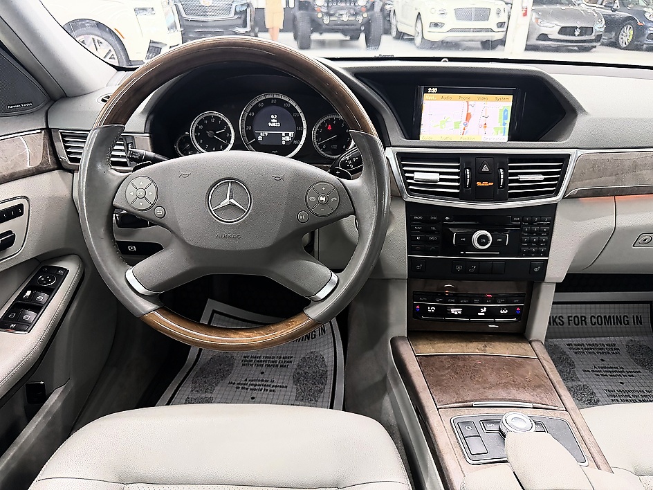 2011 Mercedes-Benz E-Class E350 Sport - Photo 21