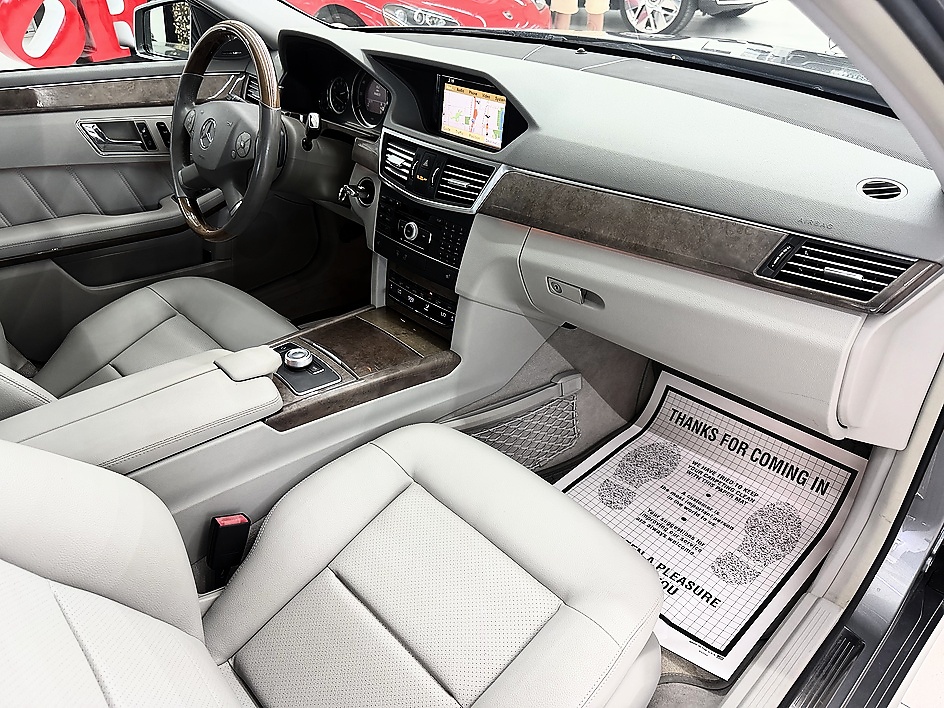 2011 Mercedes-Benz E-Class E350 Sport - Photo 12