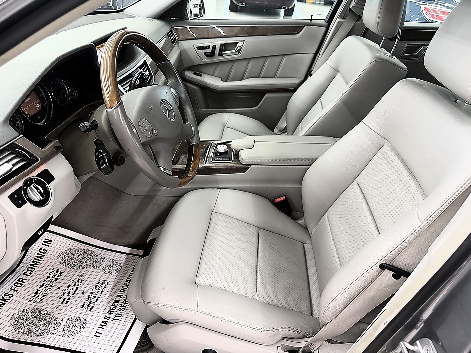 2011 Mercedes-Benz E-Class E350 Sport - Photo 10