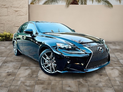 2014 Lexus IS 250's photo