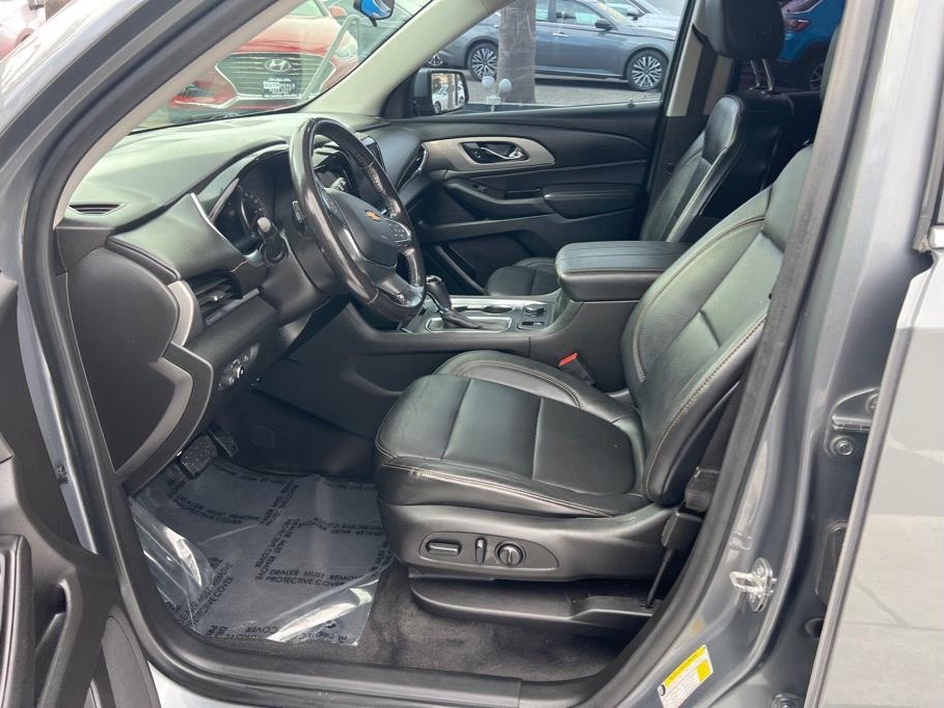 2019 Chevrolet Traverse 3LT - Photo 9