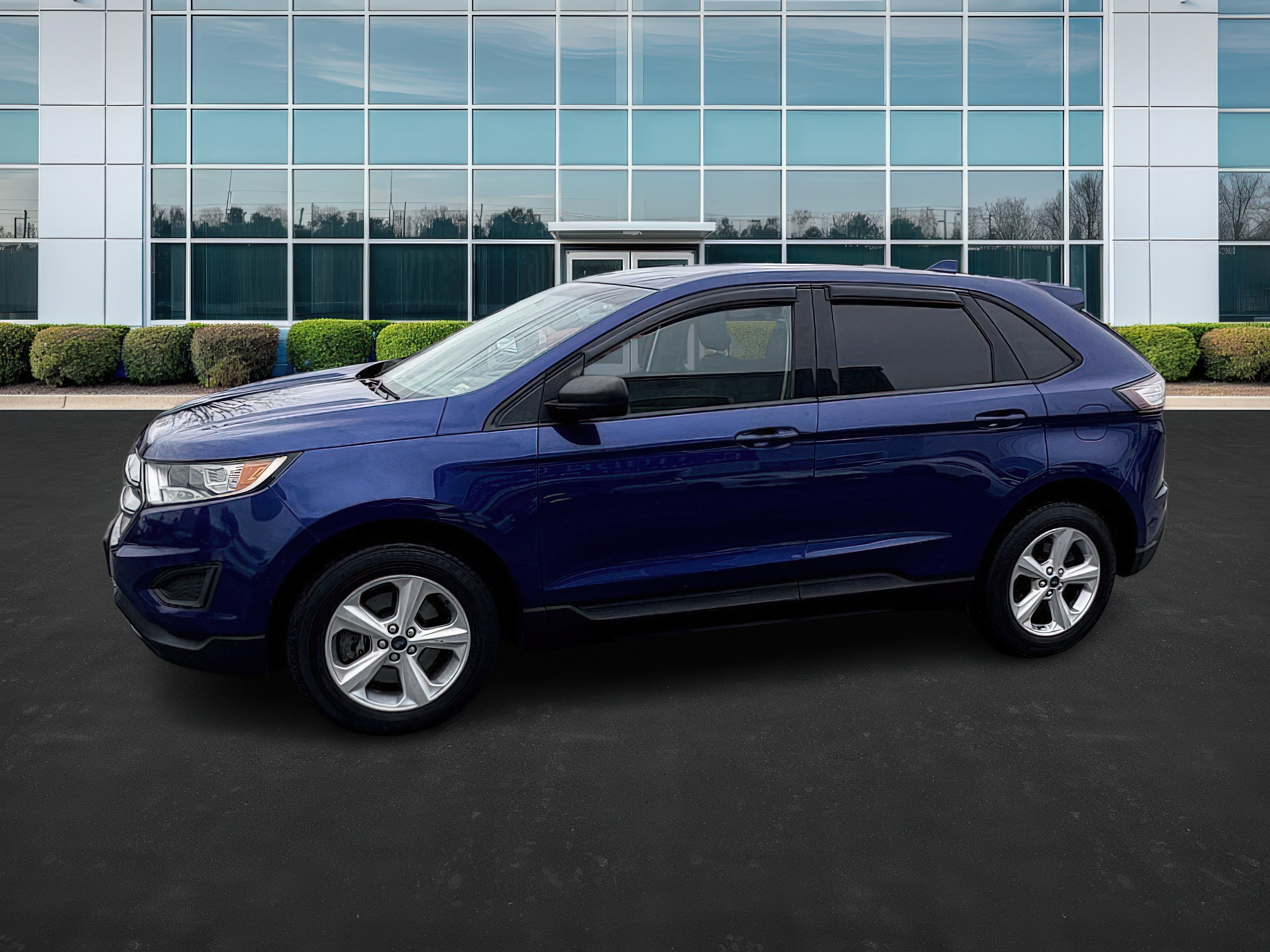 2015 Ford Edge SE - Photo 17