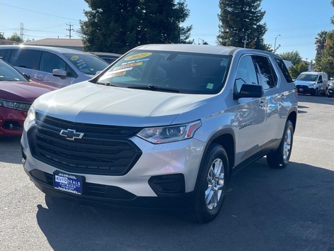 2021 Chevrolet Traverse FWD LS's photo