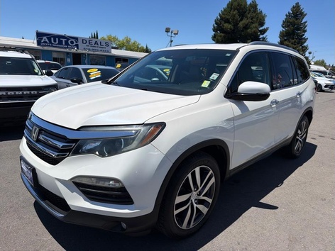 2016 Honda Pilot 4WD Elite's photo