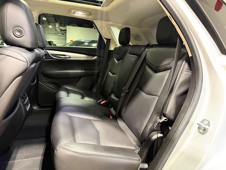 2017 Cadillac XT5 Luxury - Photo 20
